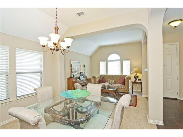 Building Photo - 309 Oak Point Dr