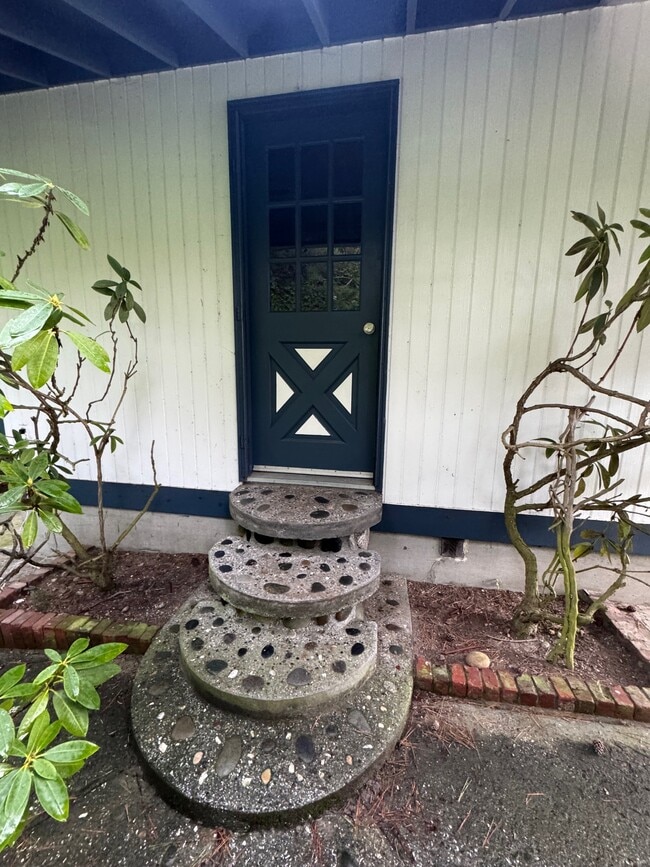 Building Photo - 10027 SW 262nd Pl