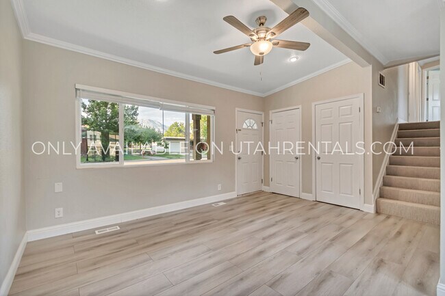 Building Photo - 1075 W 860 N