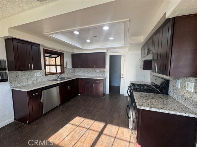 Building Photo - 4965 Tulsa Ave