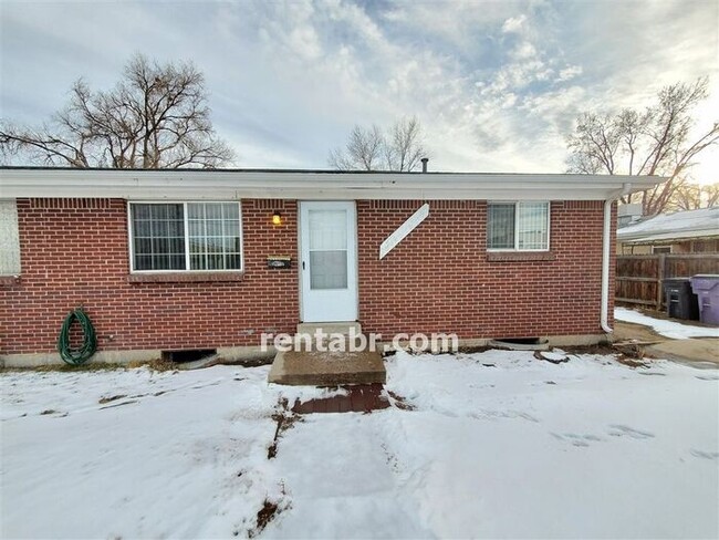 Primary Photo - Duplex Near Arvada Available Now!!