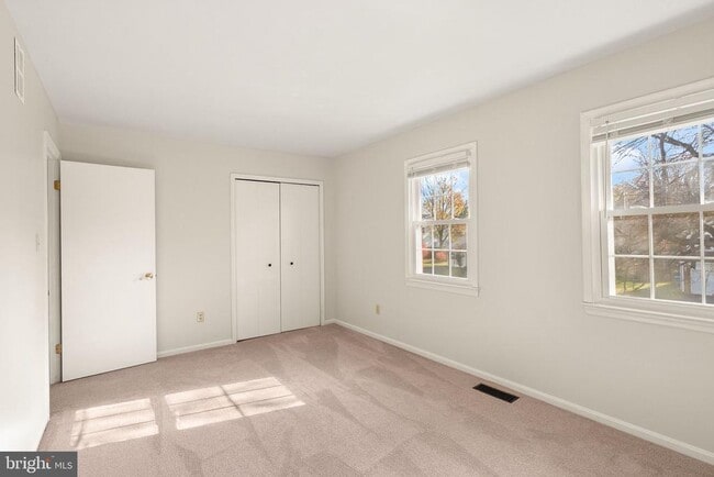 Building Photo - 13814 Leighfield St