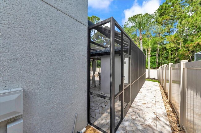 Building Photo - 13115 Royal George Ave
