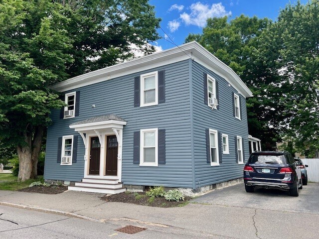 Building Photo - 10 Elm St