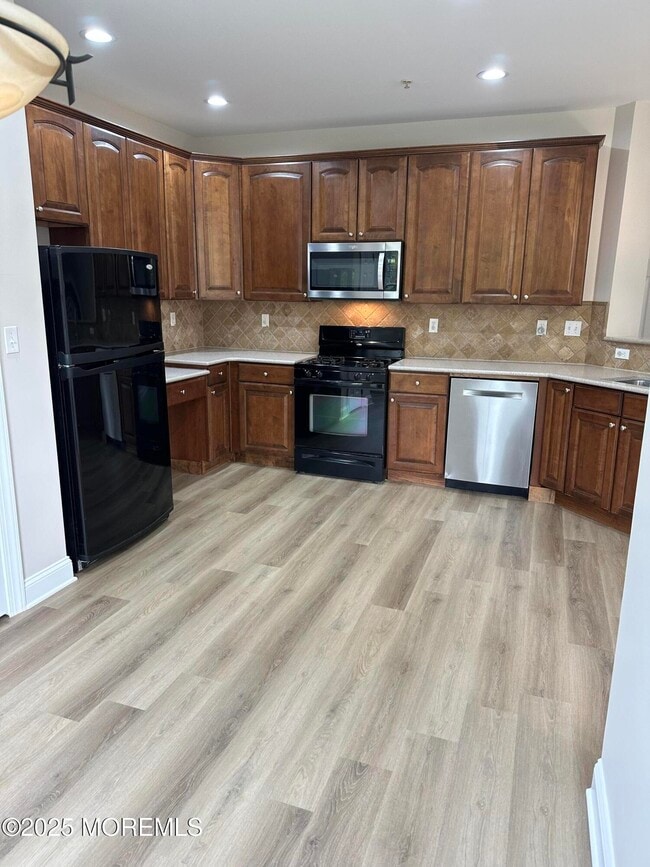 Building Photo - 1006 Abby Rd