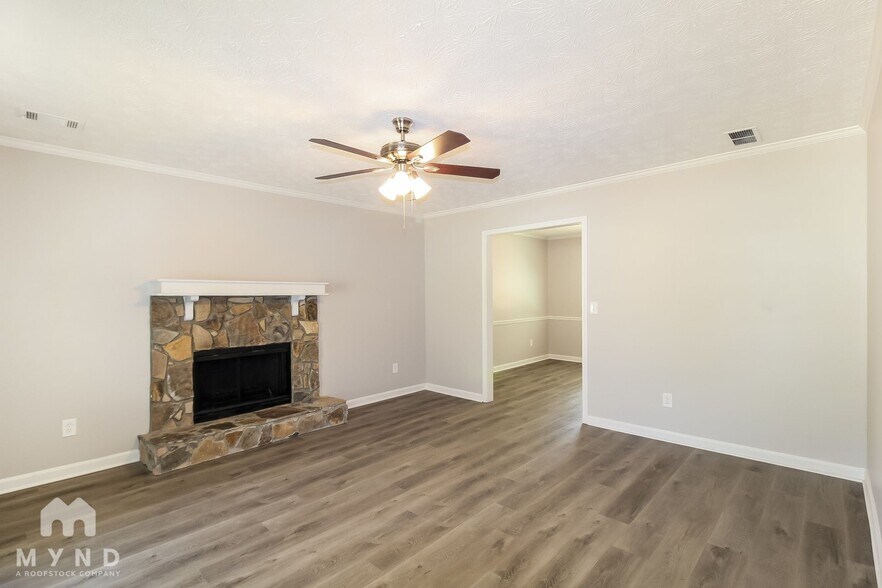 Building Photo - 1518 Sugarplum Pl SW