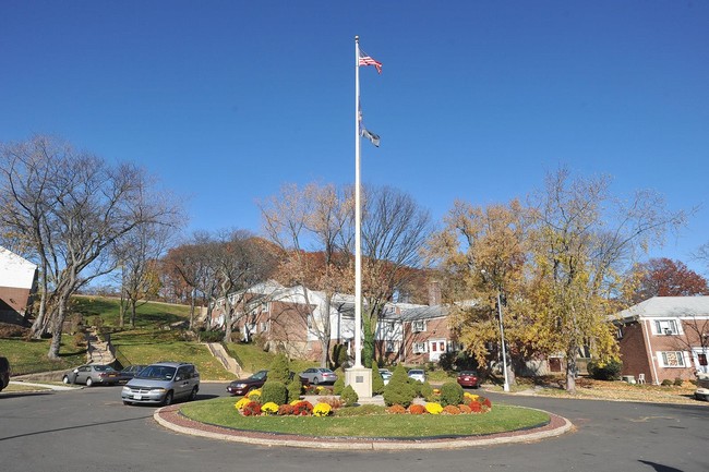 Building Photo - Bell Park Manor Terrace