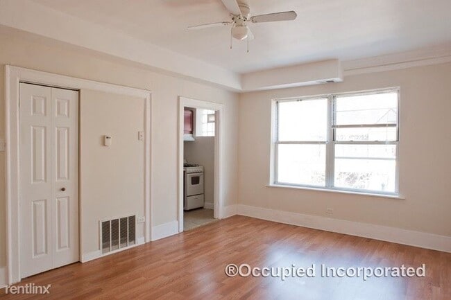 Primary Photo - 5200 S Harper Ave