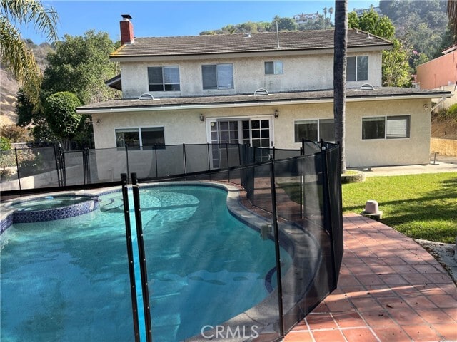 Building Photo - 1657 Meadow Glen Rd