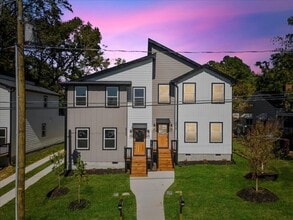 Building Photo - 803 Dupree St