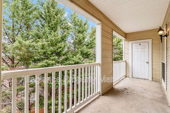 Building Photo - 4560 Strutfield Ln