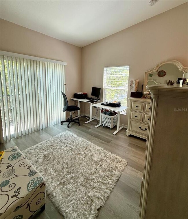 Building Photo - 13201 Opal Ct
