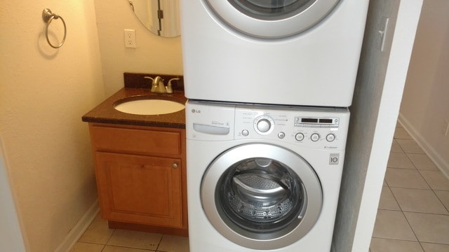 Building Photo - Apartment next to Bill Snyder Family Stadi...