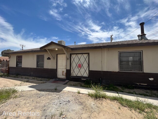 Building Photo - 3 br, 1 bath House - 25567 W. MAIN STREET