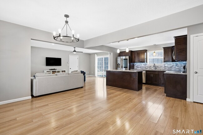 Building Photo - 84 Brookside Cir