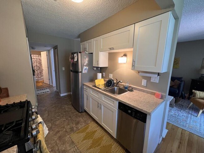 Building Photo - 12 N Michigan St