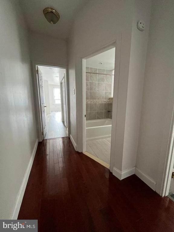 Building Photo - 2430 Carpenter St