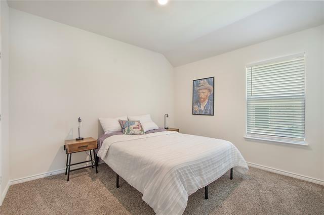 Building Photo - 219 Spirehaven Dr