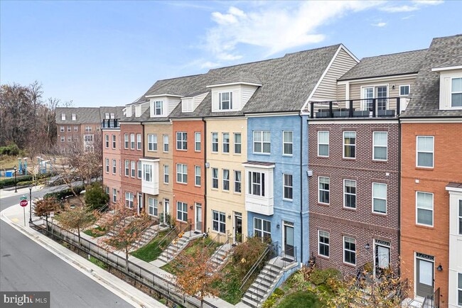 Building Photo - 12611 Macaulay St