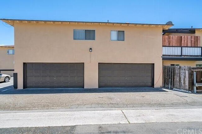 Building Photo - 16541 Kellog Cir