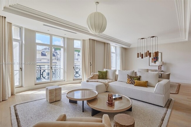 Building Photo - 9 Avenue Frederic Le Play Ave