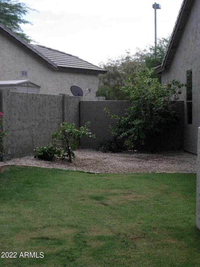 Building Photo - 21570 N 72nd Way