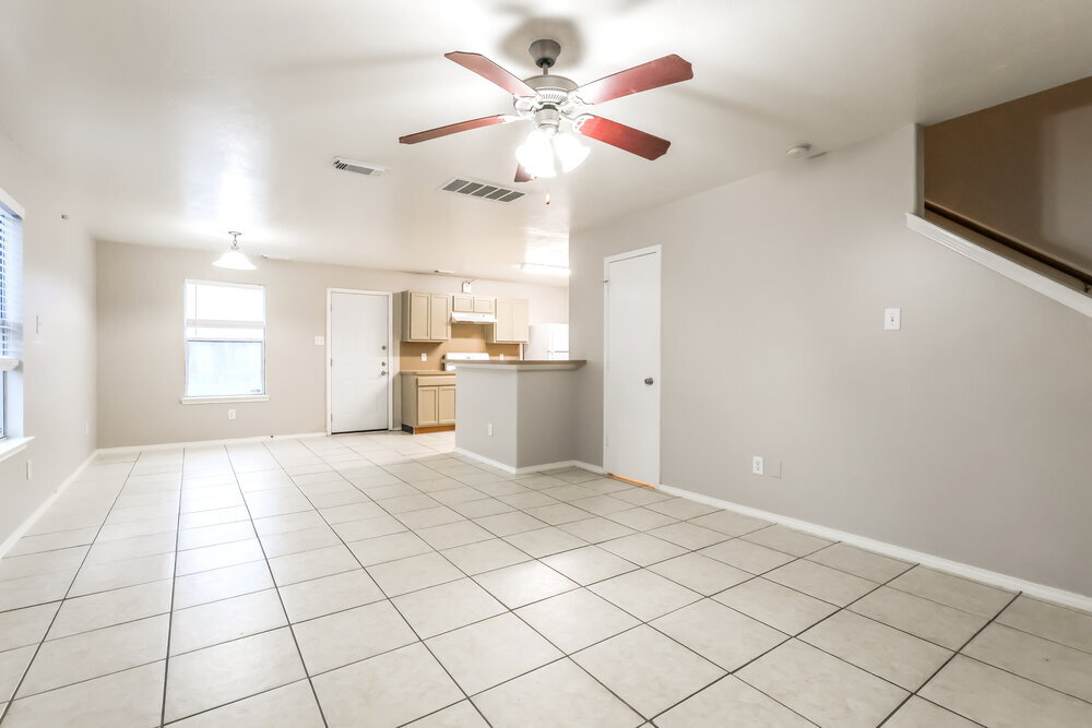 Building Photo - 21243 Linden House Ct