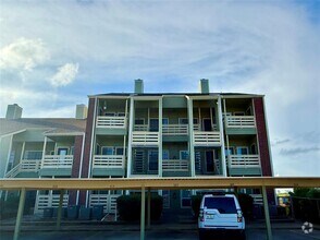 Building Photo - 500 Ferry Rd