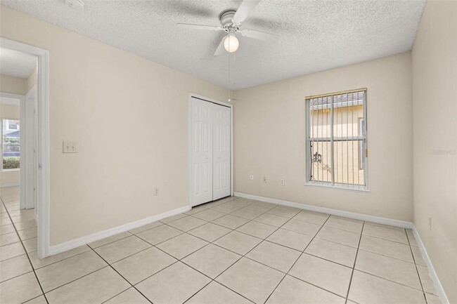 Building Photo - 2533 Quail Park Terrace