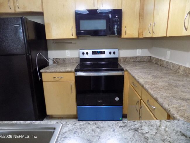 Building Photo - 12700 Bartram Park Blvd