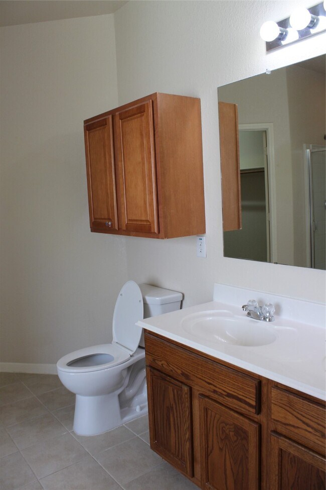 Building Photo - 18322 Tangle Tree Ln