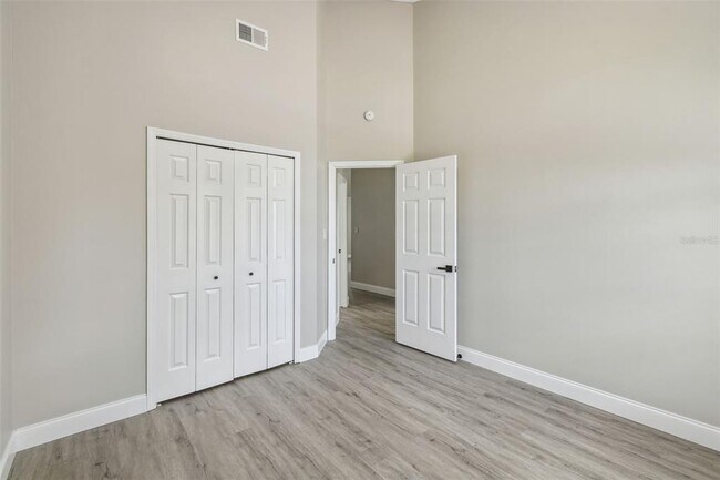 Building Photo - 1317 Ravida Woods Dr
