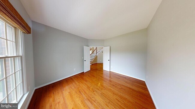 Building Photo - 43799 Abbott Pl