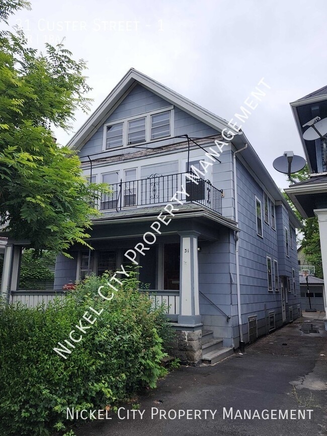 Primary Photo - 31 Custer St