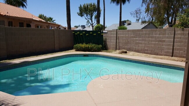 Building Photo - 6702 N 89th Ave