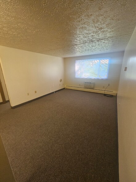 Building Photo - 1380 Arbor Ave SE