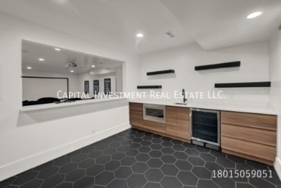 Building Photo - 14697 Pristine Dr