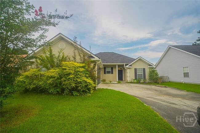 Building Photo - 618 Laurel Hill Cir