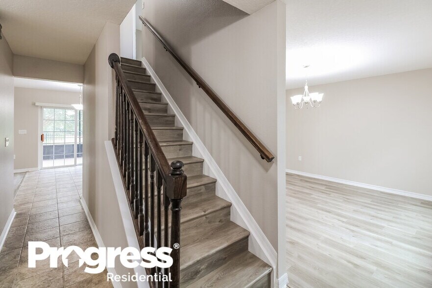 Building Photo - 9350 Caracara Drive