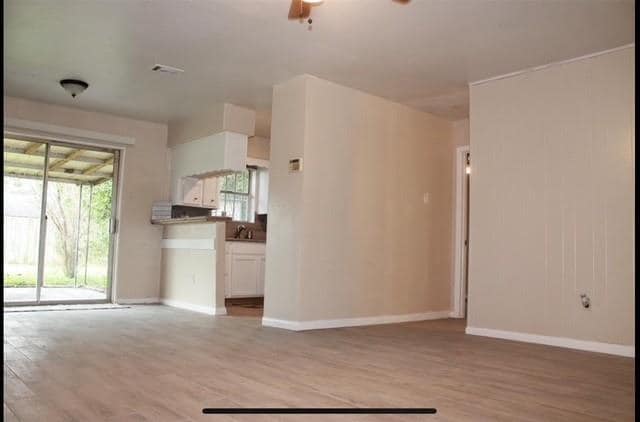 Building Photo - 4034 Curly Oaks Dr