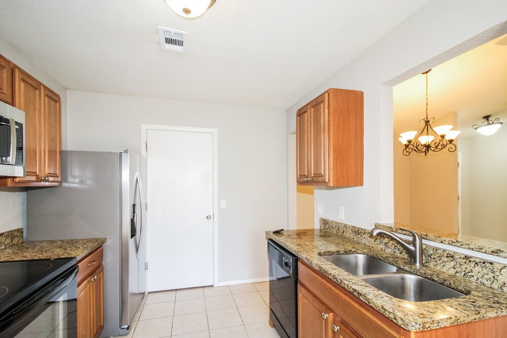 Building Photo - 5524 Del Creek Rd