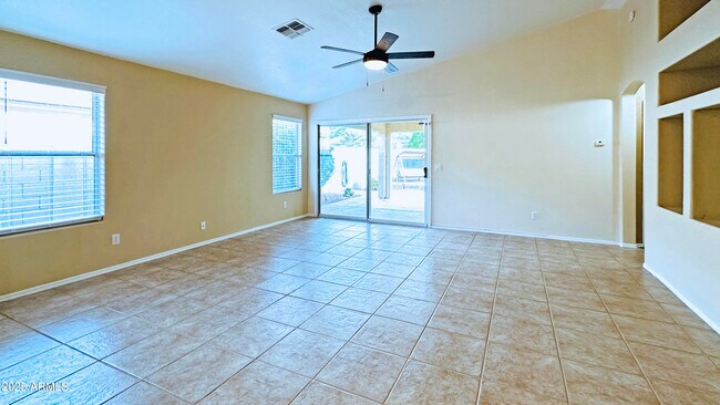 Building Photo - 20941 N 84th Dr