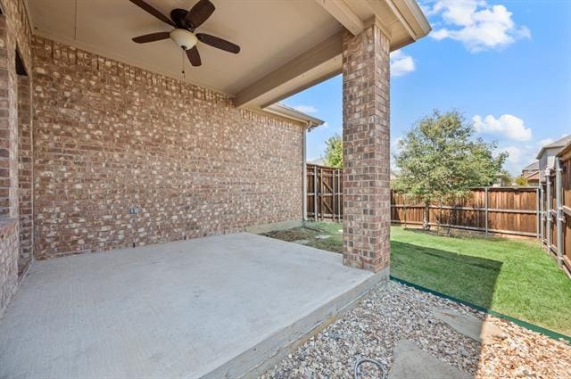 Building Photo - 2333 Copal Dr