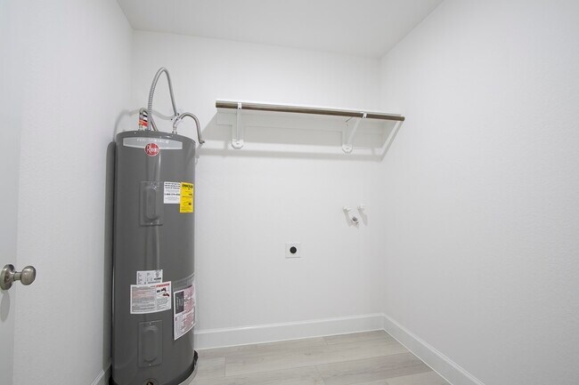 Building Photo - 118 Milliken Dr