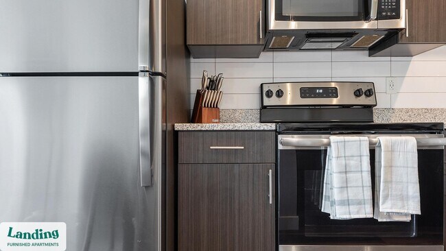 Building Photo - 1010 Enclave Blvd