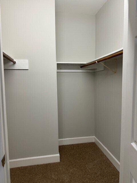 Building Photo - Green Hills 3 Bedroom Condo