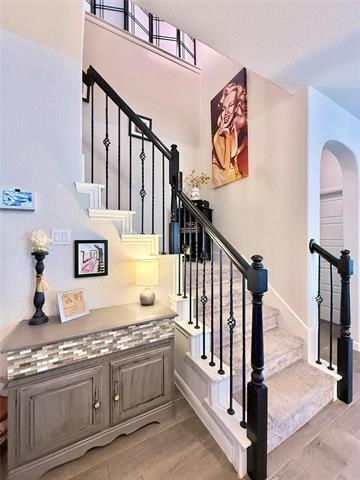 Building Photo - 15900 Back Nine Rd