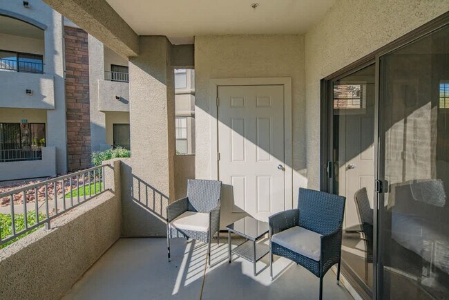 Building Photo - 7455 N 95th Ave