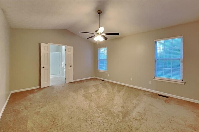 Building Photo - 610 Wildberry Trce
