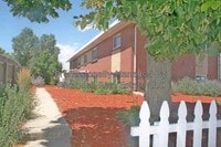 Building Photo - 2537 Kingston St